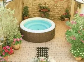 charmante maison cœur de village jaccuzi
