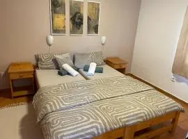 HollidayVillage 5B