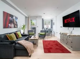 2Bed 2Bath at Hendon - 3 min to Train - 65 Inch TV