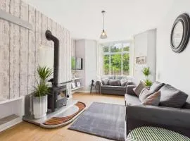 Host & Stay - Crosby House
