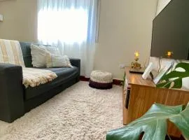 Aloha Teo - Departamento por Día en Trelew, espacioso y cerca de todo!