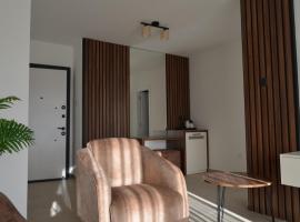 Crown Salamis Hotel, hotel v destinaci Famagusta