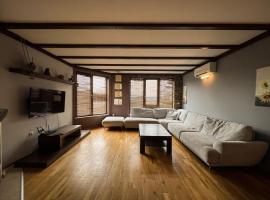 Casa Raya，瓦爾納的有熱水按摩池的飯店