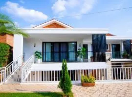 Chic, comfortable house for Rent with Honore Rwanda