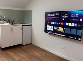 Studio urbain et fonctionnel, hotel in Périgueux