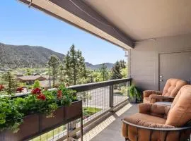 Spacious Mountain Condo with Scenic Views