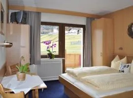 Haus Leo
