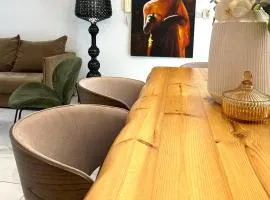 Luxury City Penthouse-Panoramic View-Near Unic