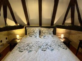 Pigeonnier de Claire Fontaine, Hotel in Monflanquin