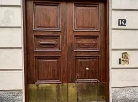 flat 16
