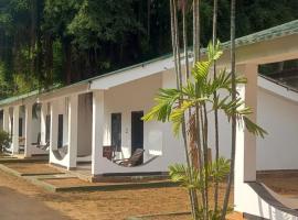Crown Majesty - Arugambay, hotel a Pottuvil