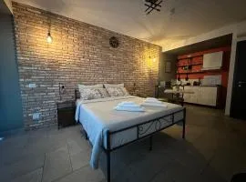 Silent Airport Room