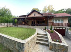 Misirland, farm stay in Želenička Stanica Beograd Sava