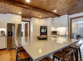 Two Chimneys: 5 br, a/c, fireplace, deck hot tub, firepit, garage