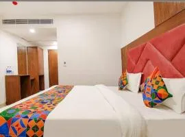 Hotel suman castle