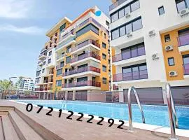 Vila Sophia 2 Mamaia, apartament cu piscina si vedere catre lac