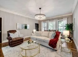 Elegant Swiss Ave Condo Premier Dallas Location