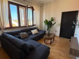 Modern Apartment 2BR 100m2 - 30 min from San Teodoro - Ideal for families or groups
