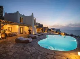The Aegean Residence Villa 6 Bedroom nearby the City in Kanalia Area by Hospirit