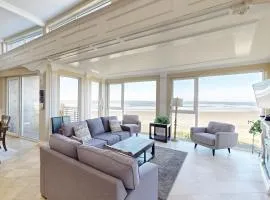 The Modern Oceanfront View Condo #203