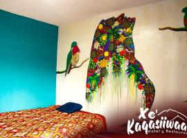 xe kaqasiwaan, chalet de monta&ntilde;a en San Juan La Laguna