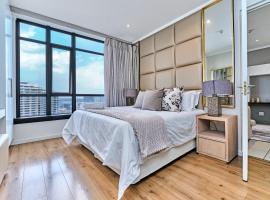 Masingita Towers Hotel, Elegant Sunset Condo, condo in Johannesburg