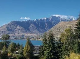 Quartz Rise Retreat - Amazing Lake and Mountain Views