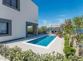 Villa Royal House 1