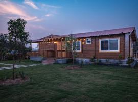 Rustic Wood - The Cozy Nature Escape、Venkatāpurのホテル