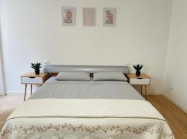 Casa Bors, hotel em Riva del Garda