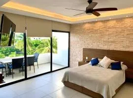 Luxury Holiday Apartment by the Lagoon