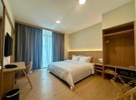 Eastwood Valley Golf & Country Club, golf hotel in Miri