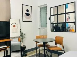 Accessible, With Own Kitchen & Bath and Big Bed Cozy Unit