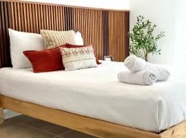 3BR Centric House w/ Pool, BBQ and Great Amenities