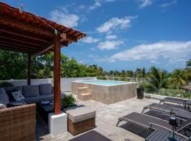4BR Luxury Beach Villa w/ Premium Amenities