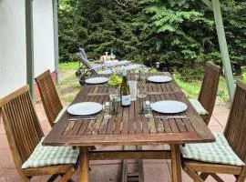 1 Bedroom Lovely Home In Windstein