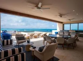 9BR Luxury Beachfront Penthouse w/ Private Pool