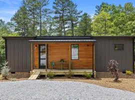Sunbeam Tiny Home Cozy Deck Fall Mountain Air