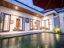 2 Bedrooms Private Pool Villa Cemagi