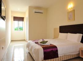 OYO 90835 Geopark Hotel Kuah, khách sạn ở Pantai Kok