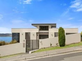 The View Luxury home 6 bed 4 bath