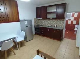 Zisi Rooms