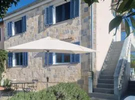 Ferienwohnung-Antolica-mit-Klimaanlage-150m-vom-Meer