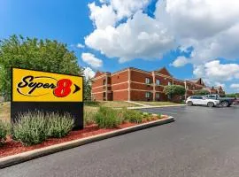 Super 8 by Wyndham Elgin