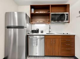 Everhome Suites Huntsville - Research Park, hotel in Huntsville