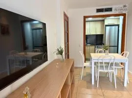 Nagomi Suite - Modern Apartment with Parking & Swimming Pool