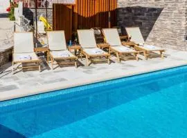 Apartment LaVilla - Two Bedroom Apartment with Balcony and Sea View uti