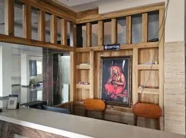Golden Key Hotel