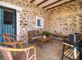 Casa Crisantemo with sea view and pool in Adra โรงแรมในLas Hoyas del Barranco