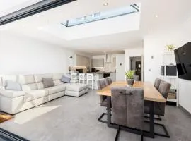 Executive Harborne House